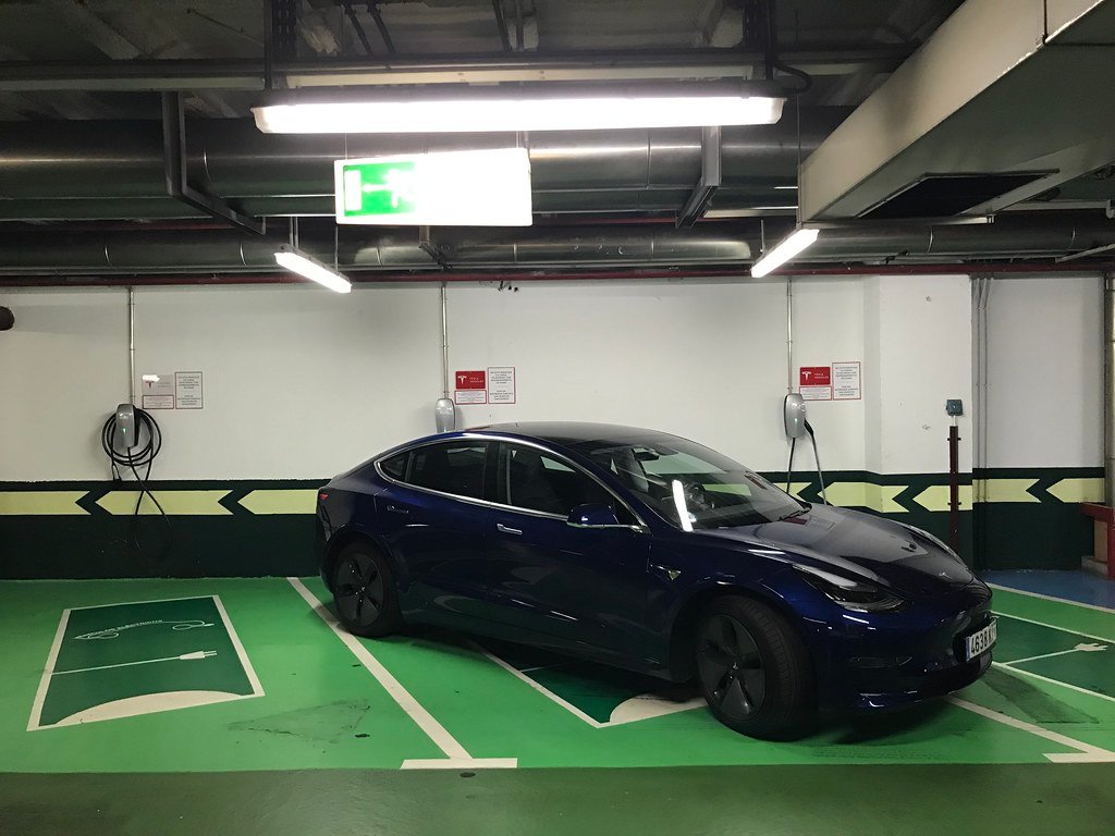 Charger de destination en el Corte Inglés de Bilbao