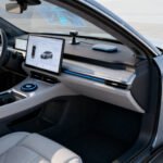 Les nouveaux équipements incontournables de la voiture électrique en 2026 without any text